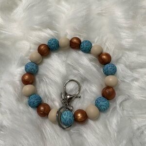 Blue and gold western wristlet